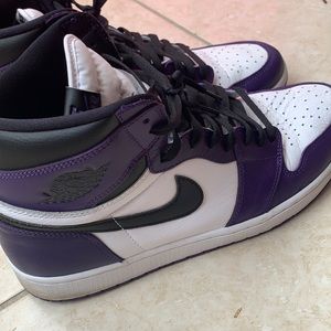 MENS AIR JORDAN 1 “GRAPES” SIZE 13